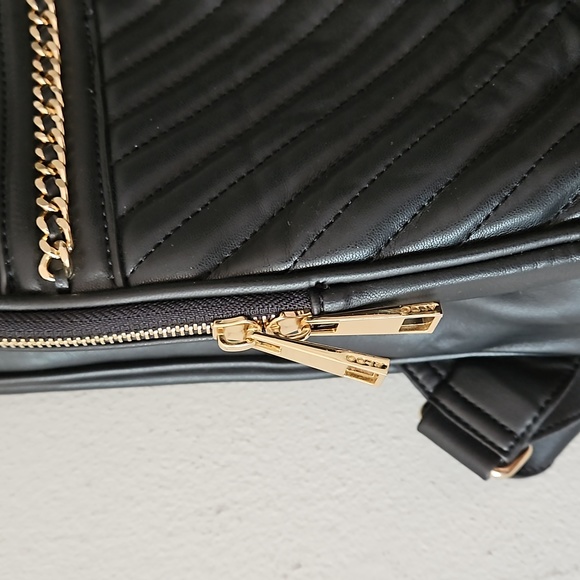 Aldo Bookbag! - Picture 3 of 7